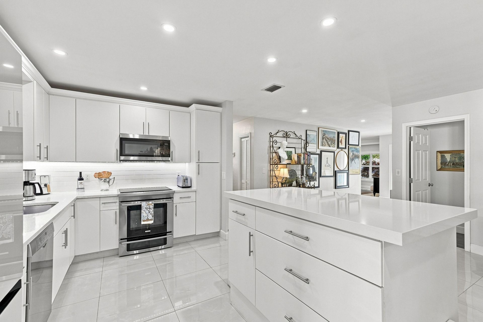 1541 NW 64th Avenue, Margate, FL 33063 Photo