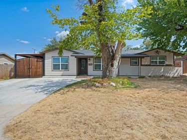3584 Regal Road, Fort Worth, TX 76111