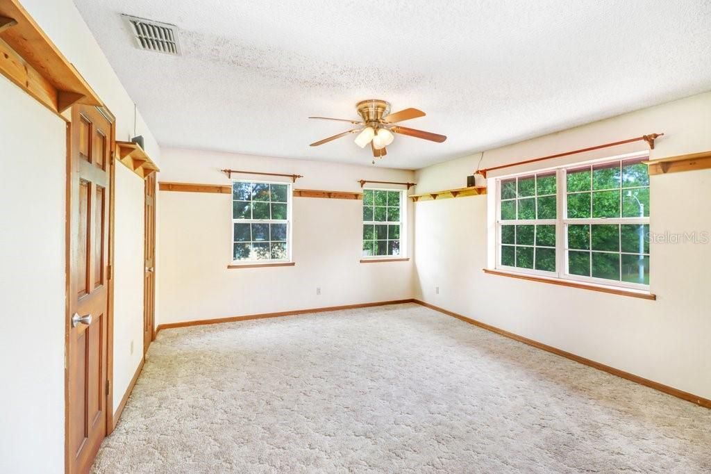 13108 Lilita Avenue, Dover, FL 33527 Photo