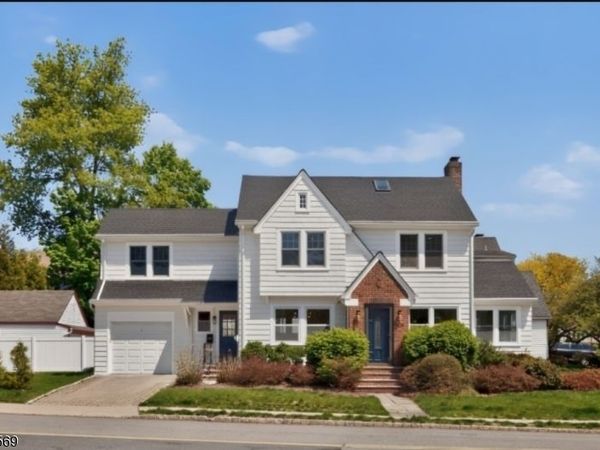 909 Ridgewood Rd, Millburn, NJ 07041