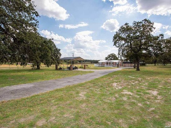 4005 County Road 307, La Vernia, TX 78121