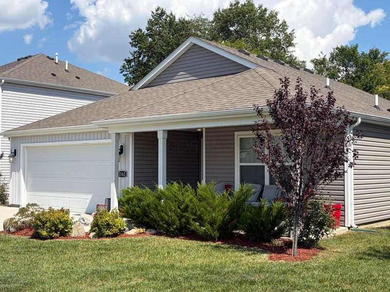 2162 Pentress Drive, Grove City, OH 43123 Photo 2