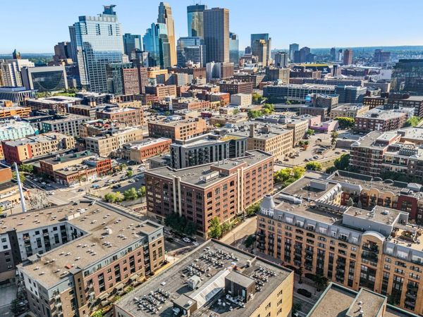 111 4th Avenue N, Unit 403, Minneapolis, MN 55401