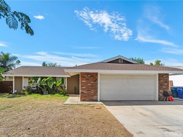 7073 New Mexico, Riverside, CA 92506