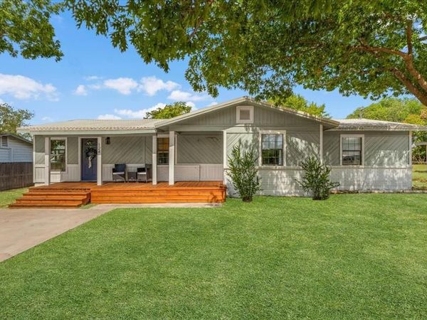 124 James Street, Aledo, TX 76008