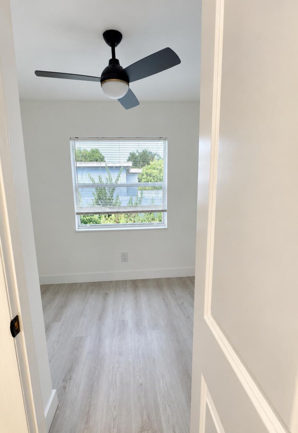 801 NW 105th Street, Unit #10500, Miami, FL 33150 Photo
