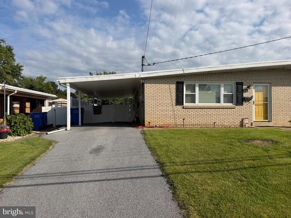 7080 CLEARFIELD STREET, HARRISBURG, PA 17111