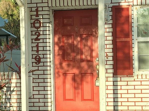 10219 N NINEVAH ROAD , TAMPA, FL 33617