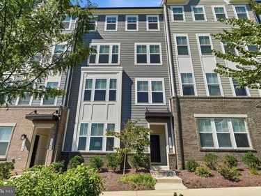 2325 STEPHANIE TESSA LANE, WOODBRIDGE, VA 22191