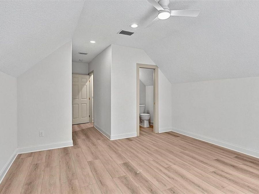 Property Image 80