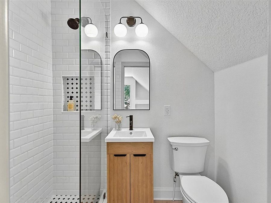 Property Image 81