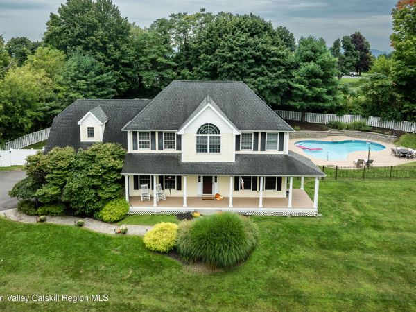 12 Ridgeview Lane, Marlboro, NY 12542