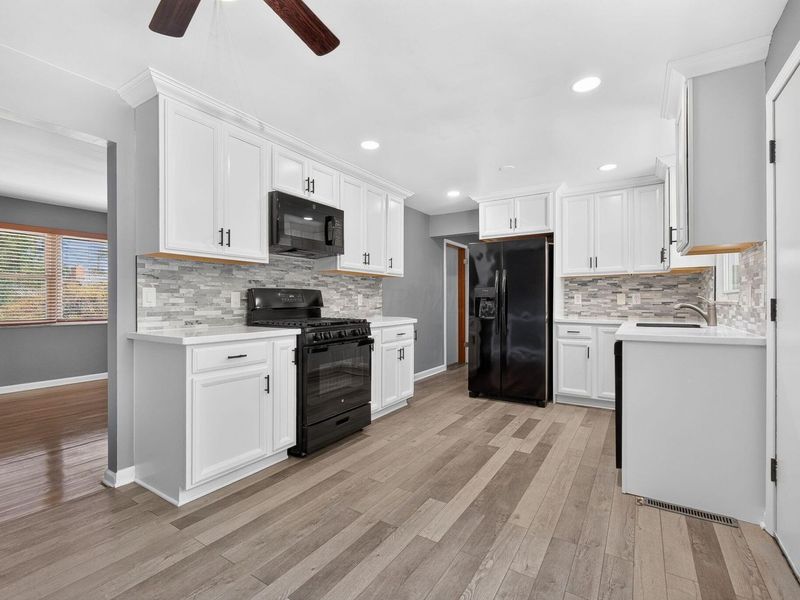 2715 Glendale Road, Grove City, OH 43123 Photo 30