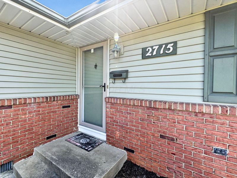 2715 Glendale Road, Grove City, OH 43123 Photo 6