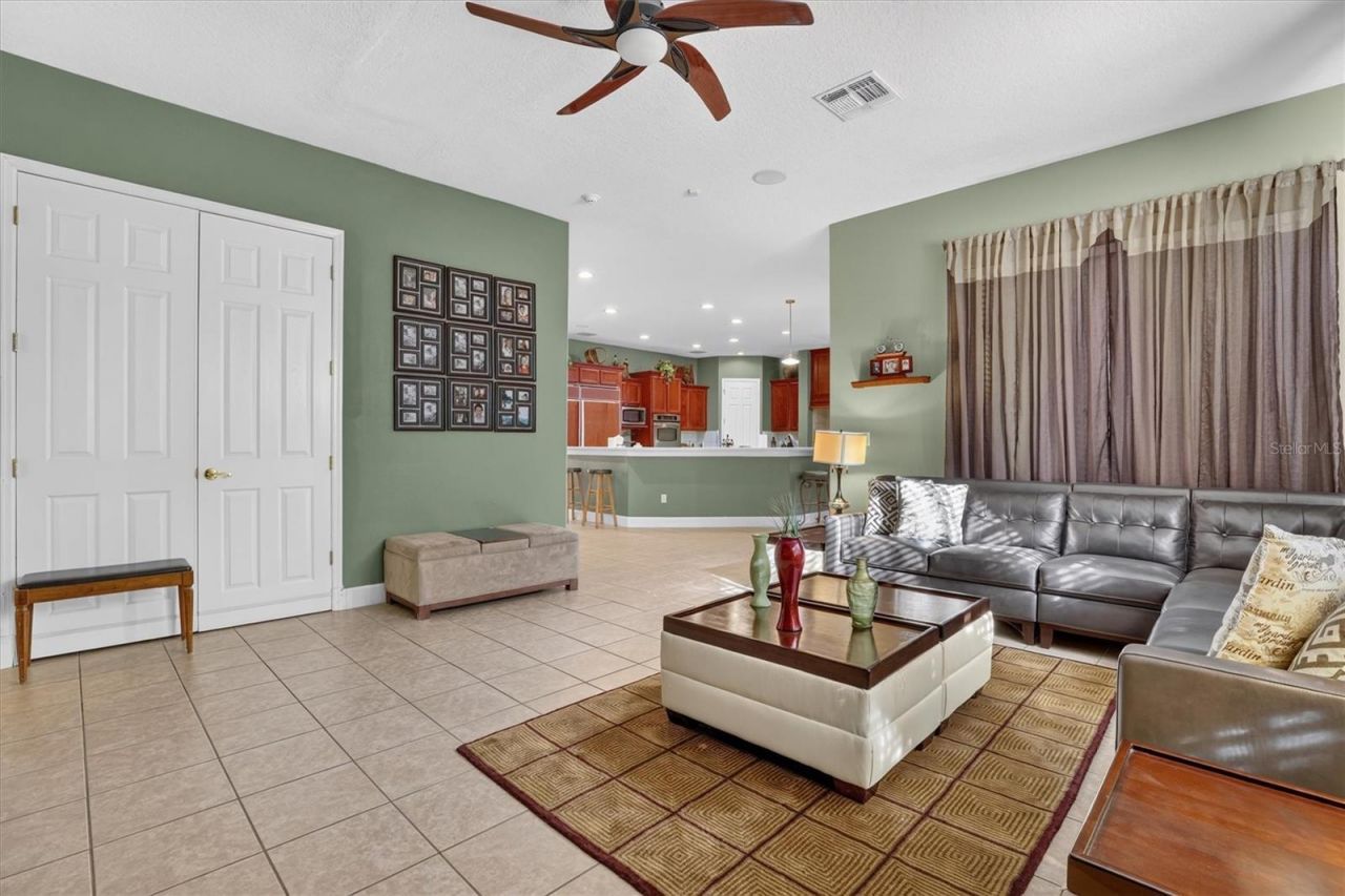 2555 Rose Spring Drive, Orlando, FL 32825 Photo