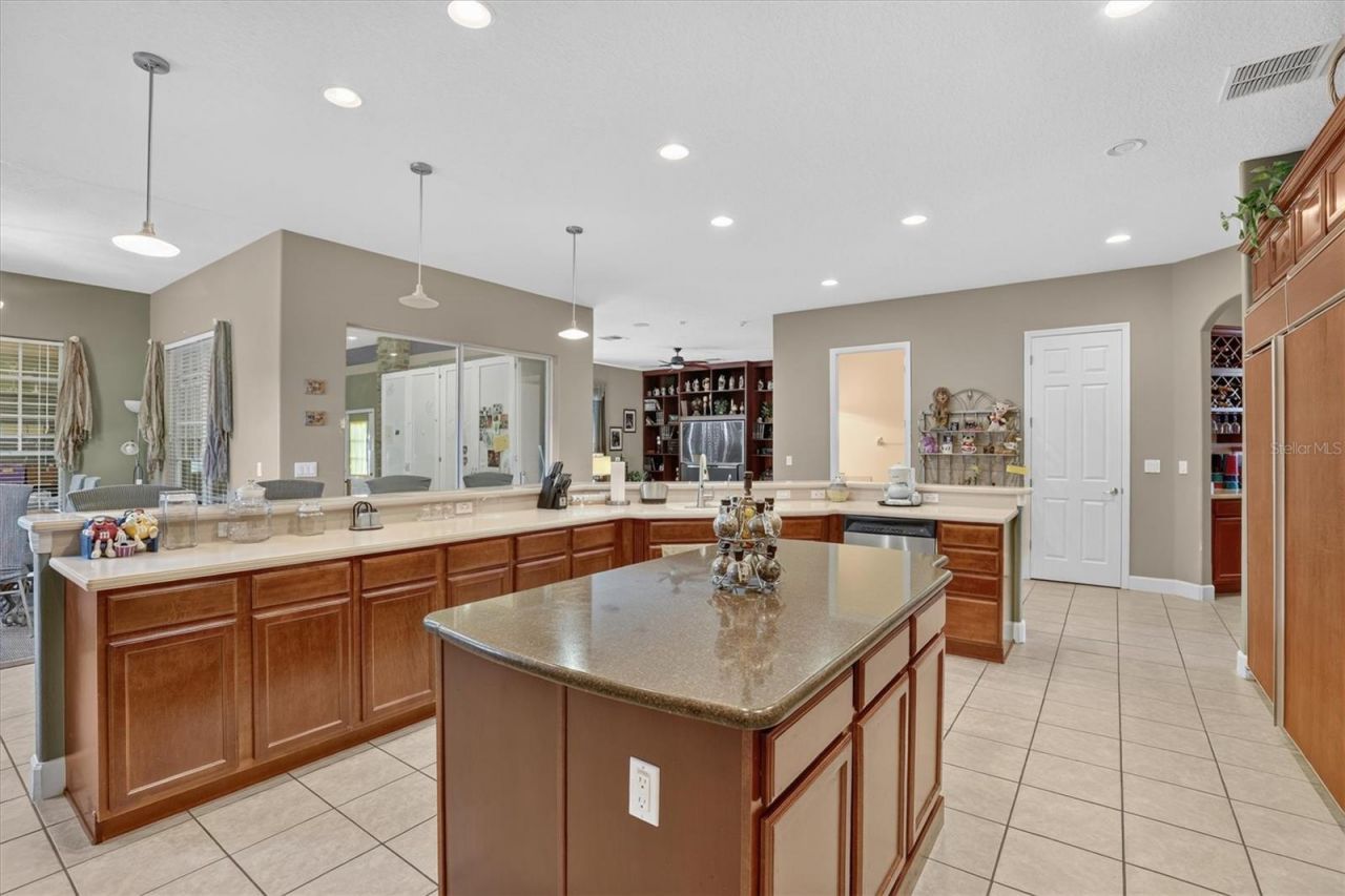 2555 Rose Spring Drive, Orlando, FL 32825 Photo