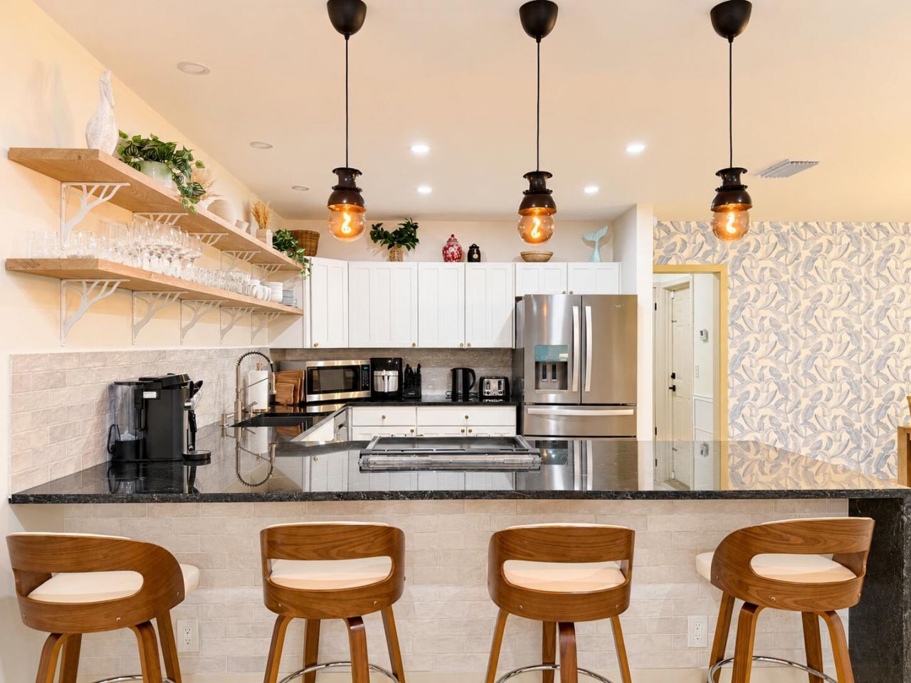 3904 Lowson Boulevard, Delray Beach, FL 33445 Photo