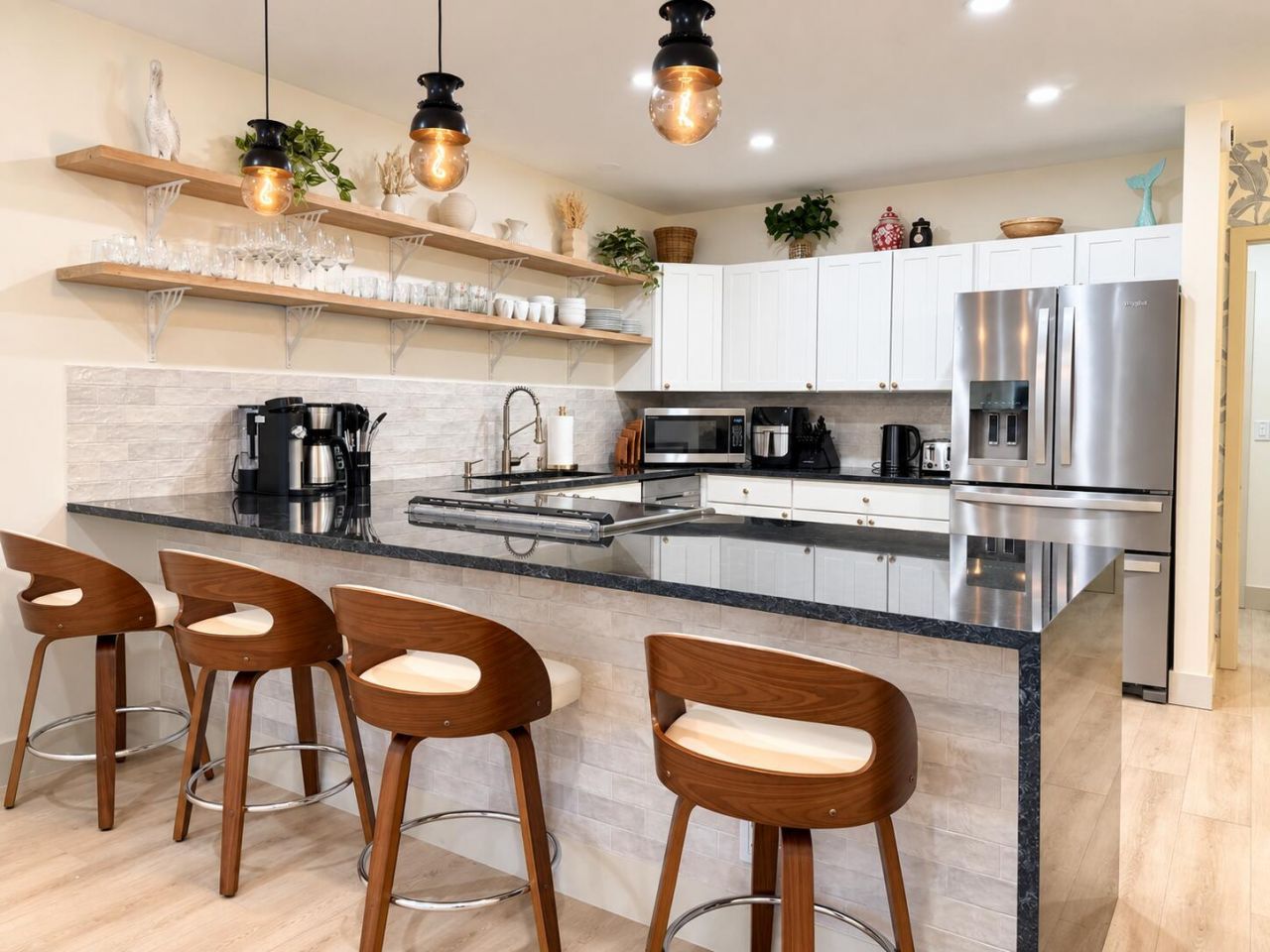 3904 Lowson Boulevard, Delray Beach, FL 33445 Photo