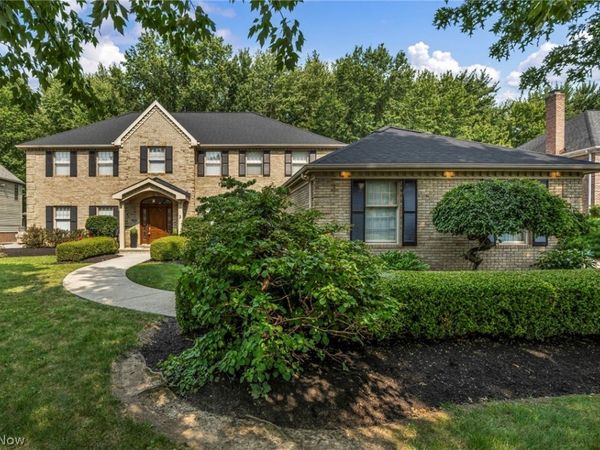 3373 Arbor Way , Westlake, OH 44145