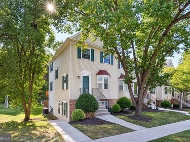 16324 TACONIC CIRCLE, DUMFRIES, VA 22025