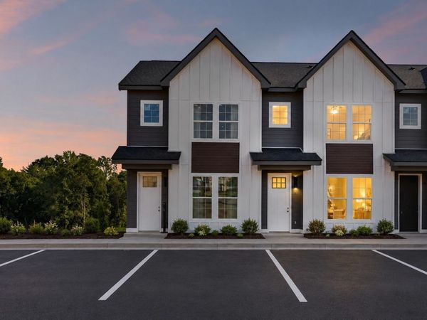 2255 McCormick Ln, Unit 104, Clarksville, TN 37040