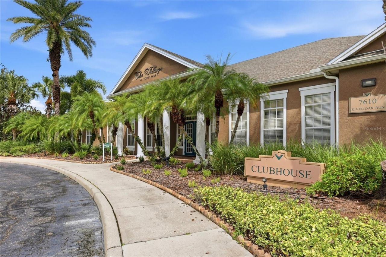 8926 Manor Loop, Unit 103, Bradenton, FL 34202 Photo