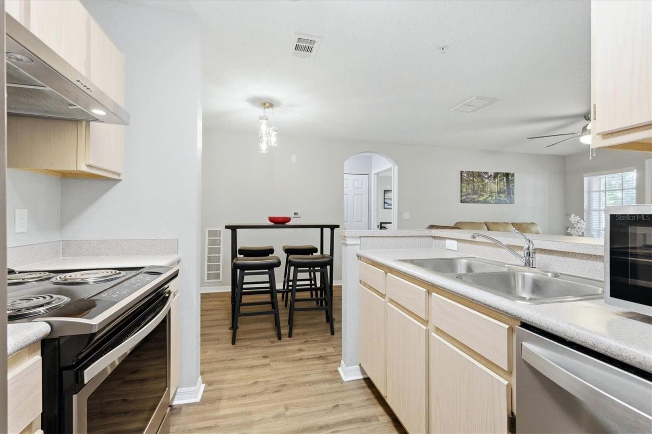 8926 Manor Loop, Unit 103, Bradenton, FL 34202 Photo