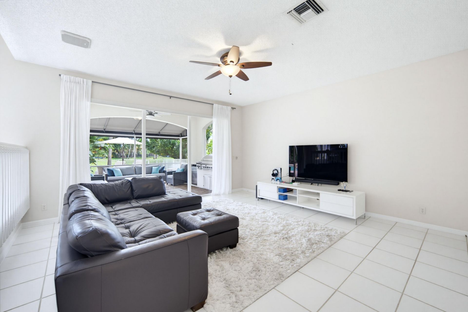 19614 Star Island Drive, Boca Raton, FL 33498 Photo