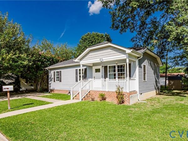 407 N 5th Avenue , Hopewell, VA 23860