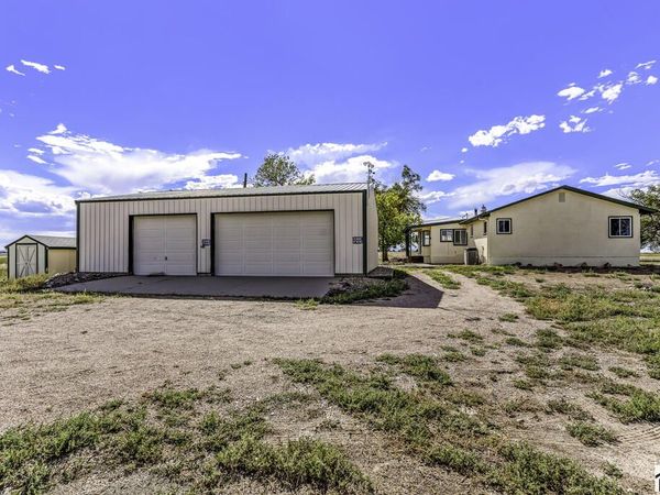 40951 Bush Rd, Avondale, CO 81022