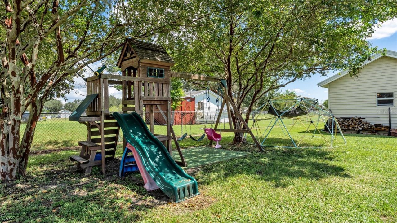 332 Cesara Drive, Mulberry, FL 33860 Photo