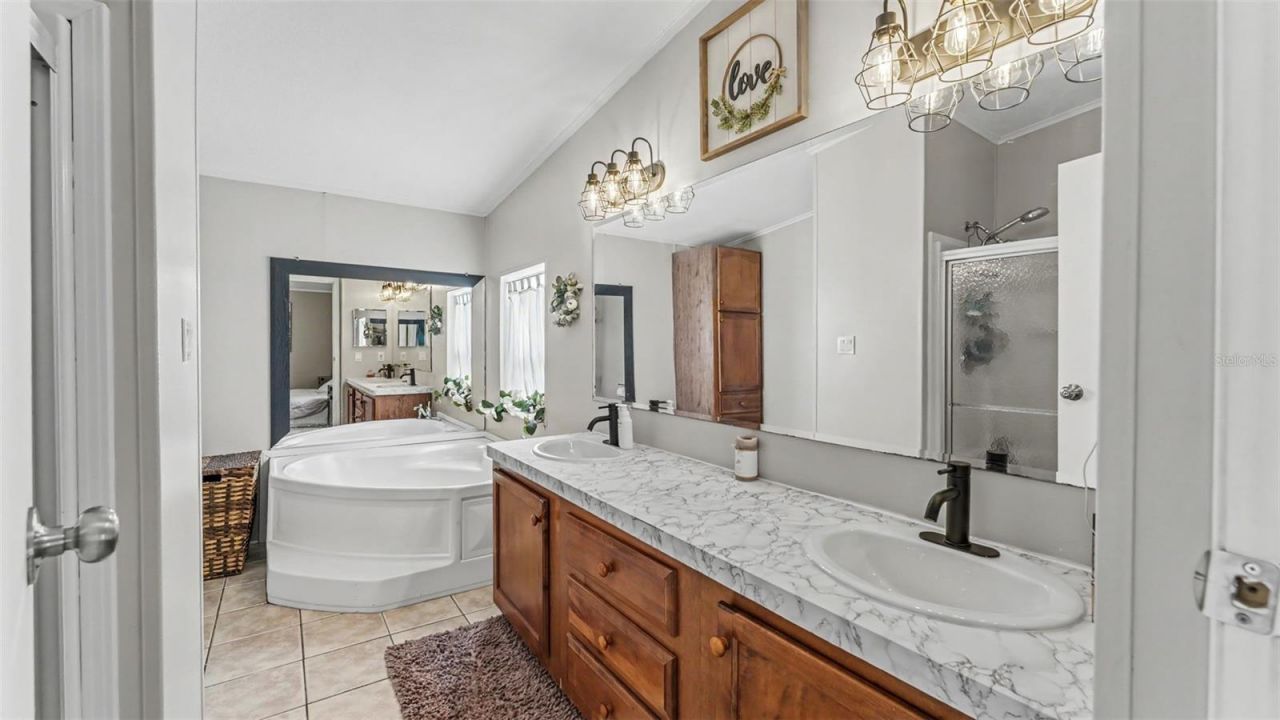 332 Cesara Drive, Mulberry, FL 33860 Photo