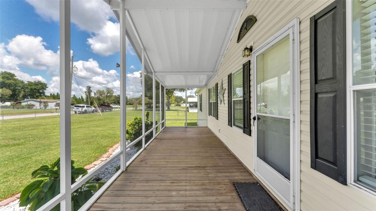332 Cesara Drive, Mulberry, FL 33860 Photo