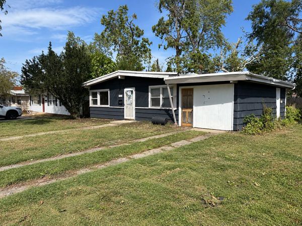 18757 Sherman Street, Lansing, IL 60438