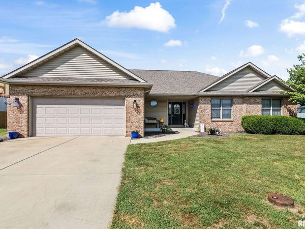 411 Brookside Glen Drive, Sherman, IL 62684