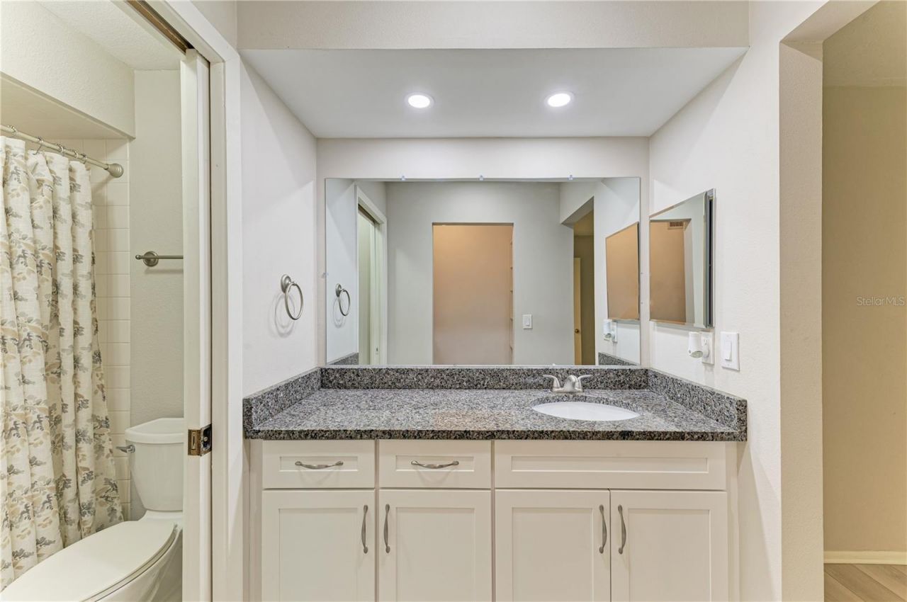 813 Spring Lakes Boulevard, Bradenton, FL 34210 Photo