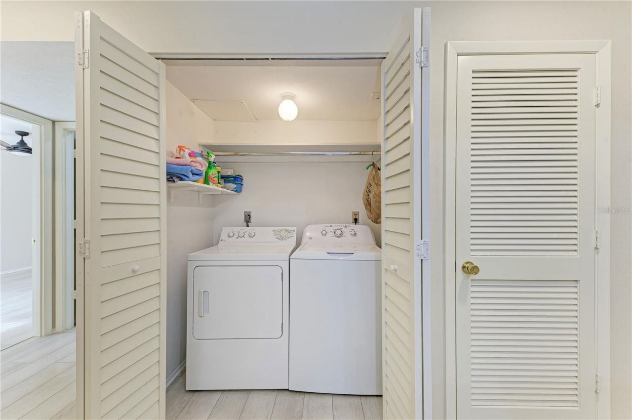 813 Spring Lakes Boulevard, Bradenton, FL 34210 Photo