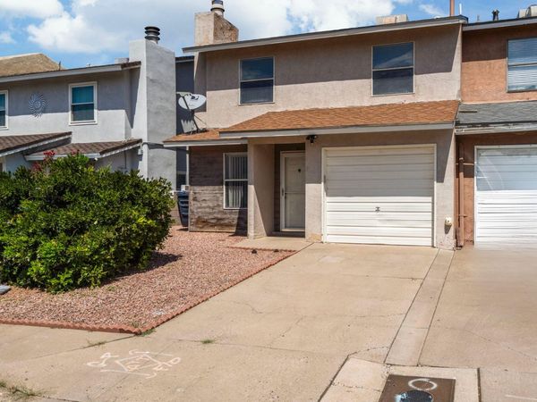 11907 Gable Lane NE, Albuquerque, NM 87123