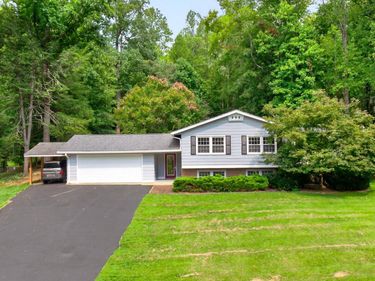 116 VINCENNES RD , Charlottesville, VA 22911