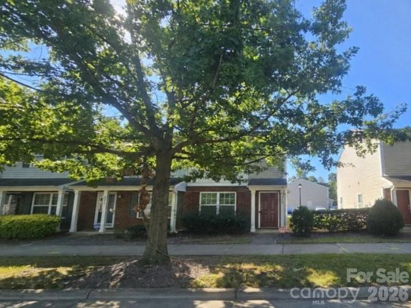 4657 Johnston Oehler Road, Charlotte, NC 28269