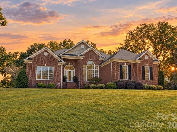 5125 WALNUT GROVE Court, Mount Holly, NC 28120