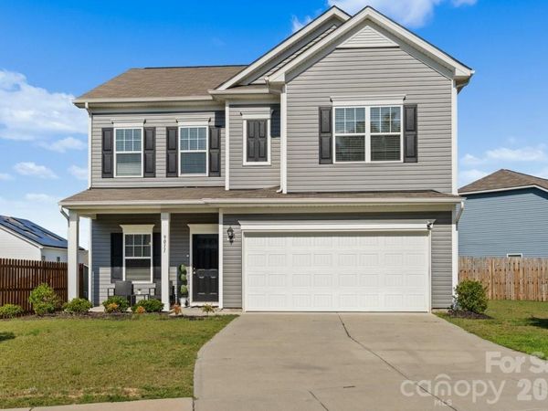 9011 Evercrisp Lane , Charlotte, NC 28215