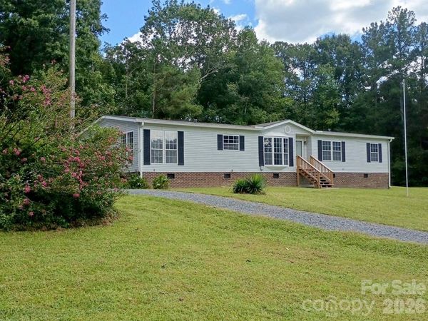 354 Deberry Road , Mount Gilead, NC 27306