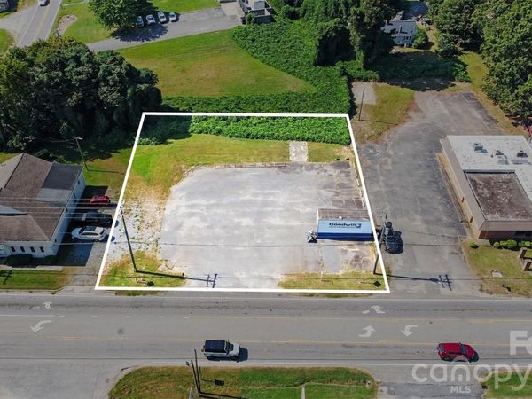 3739 N NC 16 Business Highway , Denver, NC 28037