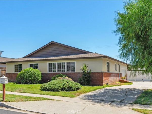 22263 De Berry, Grand Terrace, CA 92313