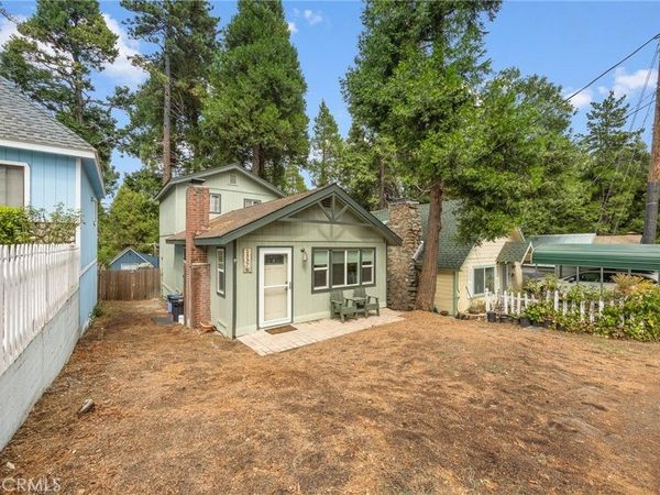 23376 Crestline Road, Crestline, CA 92325