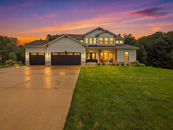 9336 Sunset Ridge Drive NE, Rockford, MI 49341