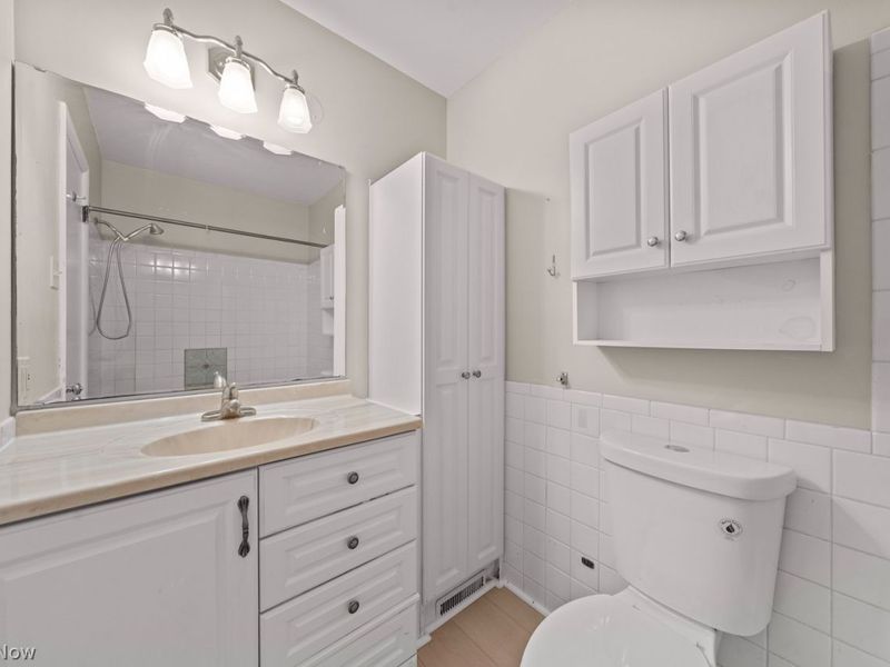5192 Dogwood Trail, Cleveland, OH 44124 Photo 43