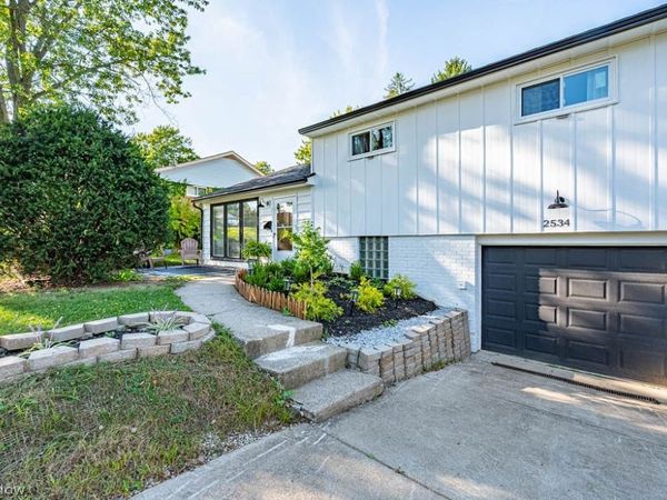 2534 Sierra Drive , Youngstown, OH 44511