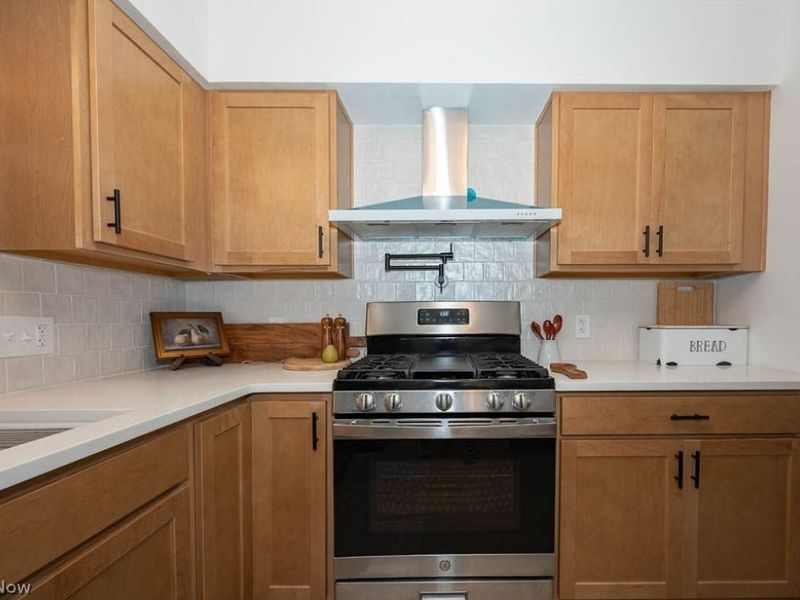 2534 Sierra Drive, Youngstown, OH 44511 Photo 5